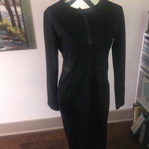 Kardashian Kollection body in dress XL